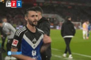  🟥阿森纳租将维埃拉德甲再度染红情绪激动，出战5轮拿2张红牌