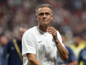  巴黎在欧冠主场半场两球落后，上次出现还是2004年对切尔西