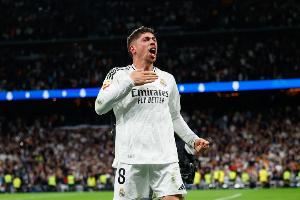  巴尔韦德为皇马出战337场正式比赛，乌拉圭球员并列最多