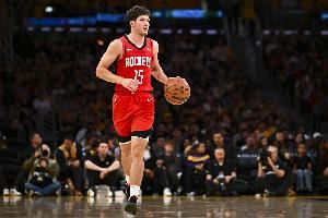  谢泼德谈替补出战：很自豪 和首发球员一起让比赛进入良性循环