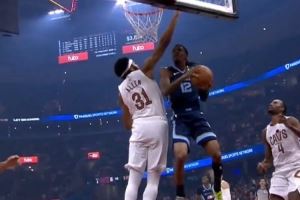 好看是真好看！莫兰特退赛前面对阿伦献出超高难度反拉杆