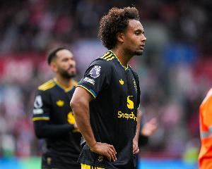  曼晚：梅努和齐尔克泽梦想参加世界杯，但在曼联得不到出场机会