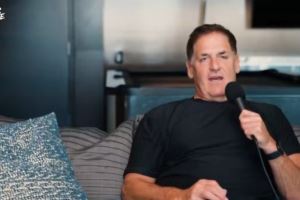  库班：尼科给我说交易东契奇时我还以为他在考虑 但事情已成定局